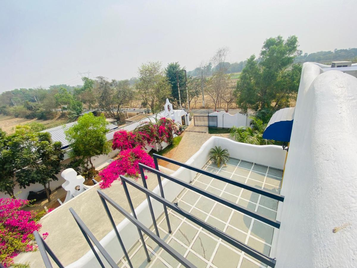 Ananda Resorts Shantiniketan Sri Niketan ภายนอก รูปภาพ